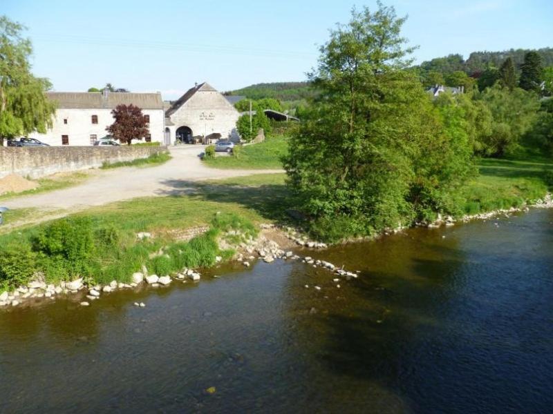 Bed and Breakfast Ferme Houard Bomal Exterior foto